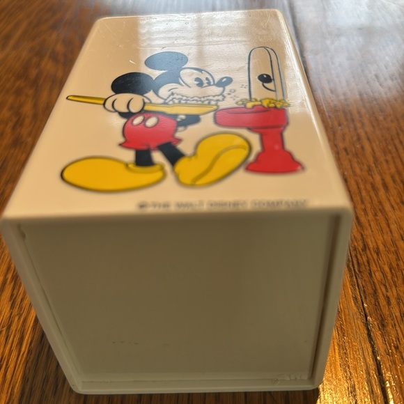 Vintage Mickey Mouse Pop Up Bathroom Dixie  Cup Holder Holds 40 Cups - Picture 4 of 4